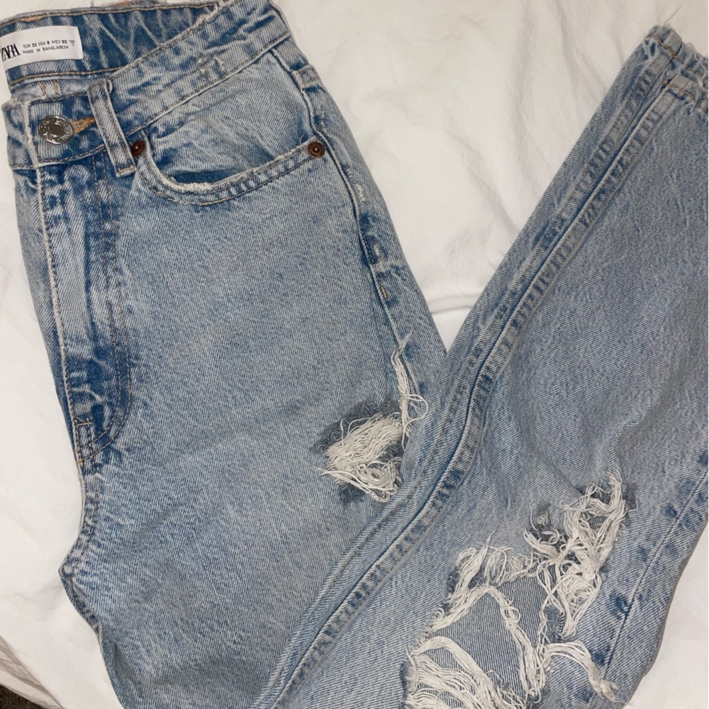 Zara High Waisted Boyfriend Jeans
